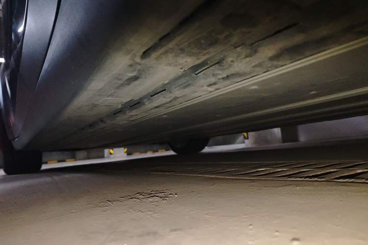 Used Tesla Model X 2016 X 90D Chassis Rear Left