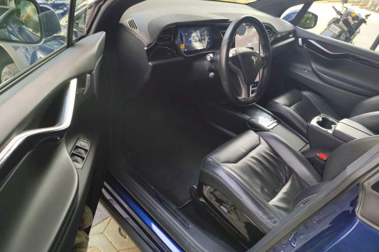 Used Tesla Model X 2016 X 90D Driver Seat