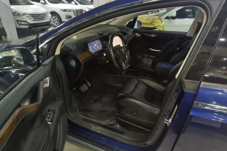 Used Tesla Model X 2016 X 75D Driver Seat