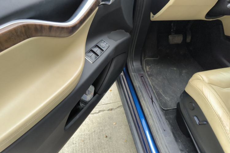 Used Tesla Model X 2016 X 90D Driver Seat