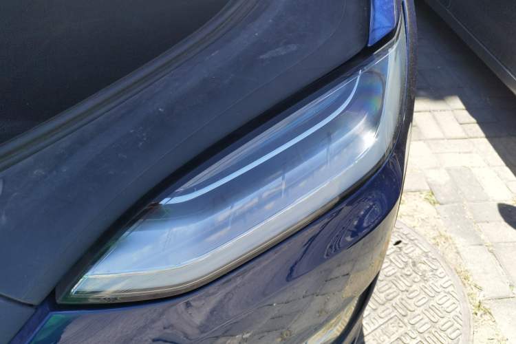 Used Tesla Model X 2016 X 90D Engine Bay Left