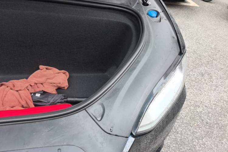 Used Tesla Model X 2016 X 75D Engine Bay Left