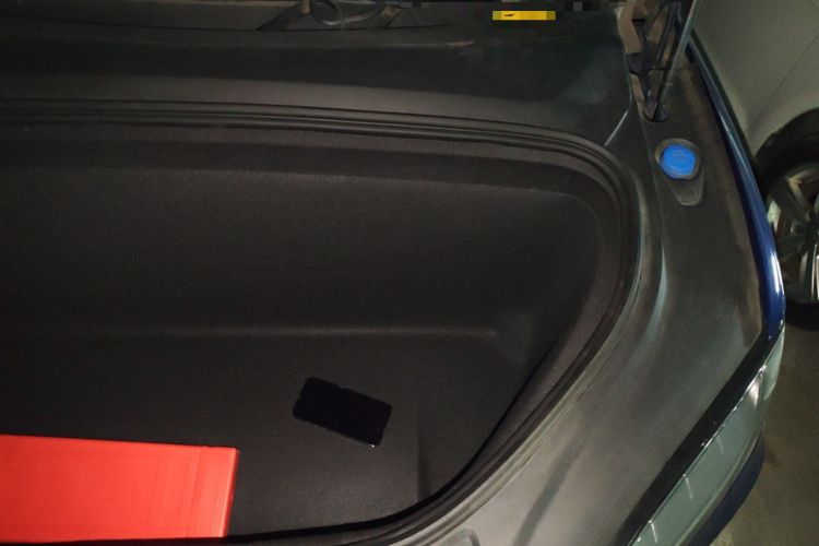 Used Tesla Model X 2016 X 90D Engine Bay Left