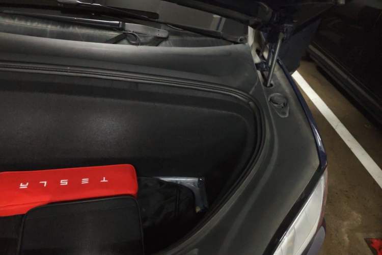 Used Tesla Model X 2016 X 75D Engine Bay Left