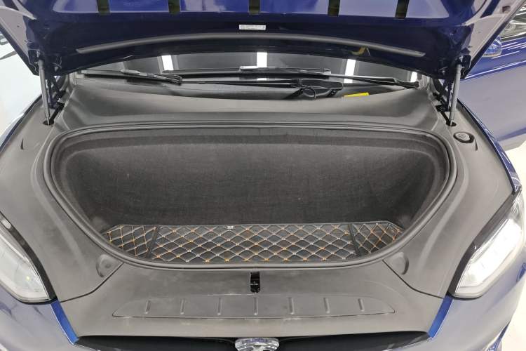 Used Tesla Model X 2016 X 75D Engine Bay
