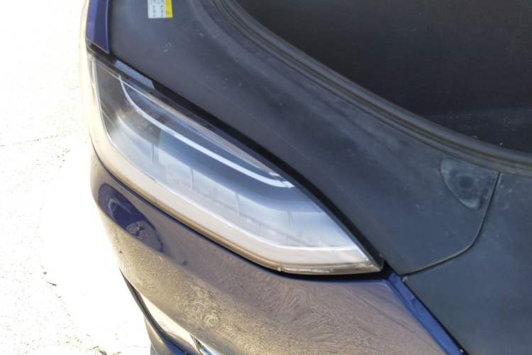 Used Tesla Model X 2016 X 90D Engine Bay Right