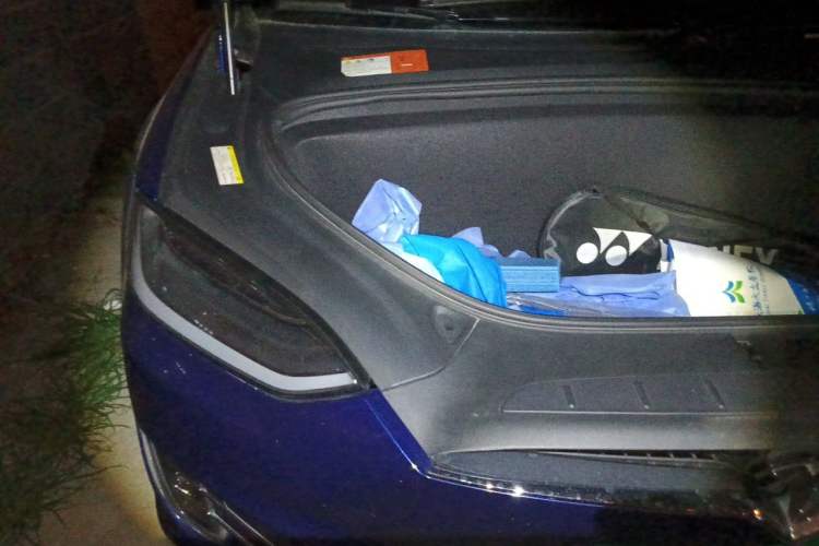 Used Tesla Model X 2016 X 90D Engine Bay Right