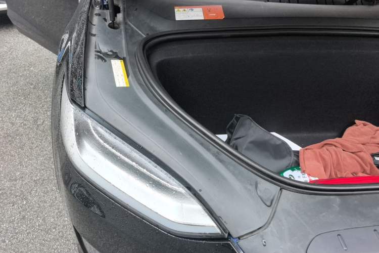 Used Tesla Model X 2016 X 75D Engine Bay Right