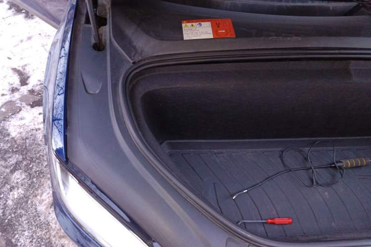 Used Tesla Model X 2016 X 75D Engine Bay Right