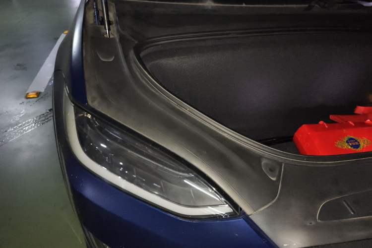 Used Tesla Model X 2016 X P100D Performance High-Performance Edition Engine Bay Right
