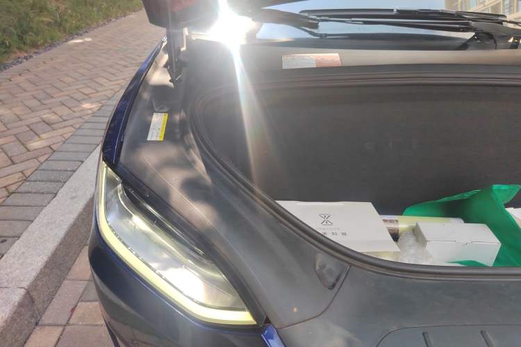 Used Tesla Model X 2016 X 90D Engine Bay Right