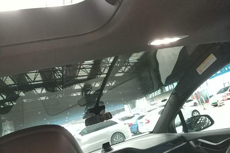 Used Tesla Model X 2016 X 75D Headliner