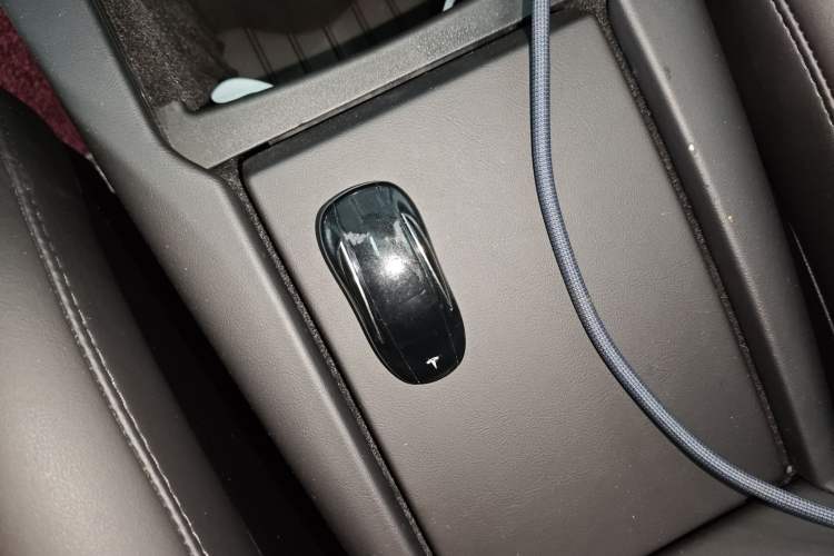Used Tesla Model X 2016 X 75D Interior 1