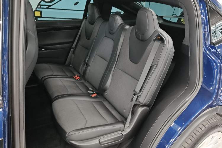 Used Tesla Model X 2016 X 75D Interior 4