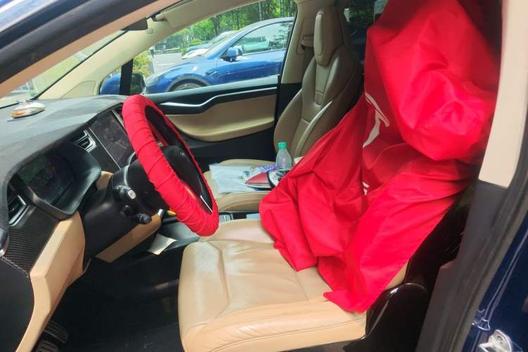 Used Tesla Model X 2016 X P90D Left Front Seat