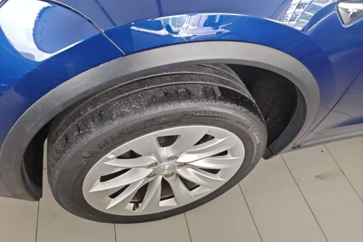 Used Tesla Model X 2016 X 75D Left Front Wheel Hub