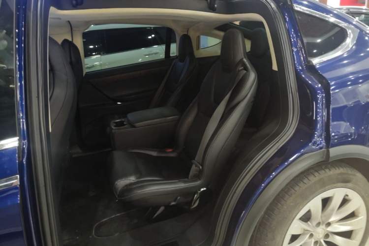 Used Tesla Model X 2016 X 75D Left Rear Seat