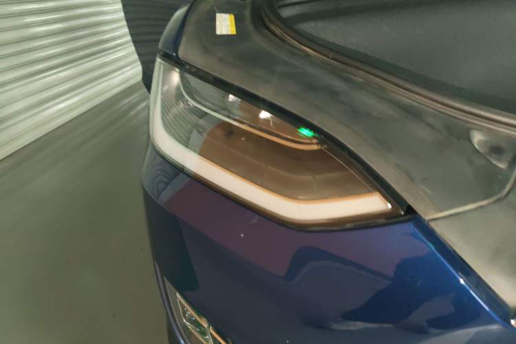 Used Tesla Model X 2016 X 90D Right Front Headlight