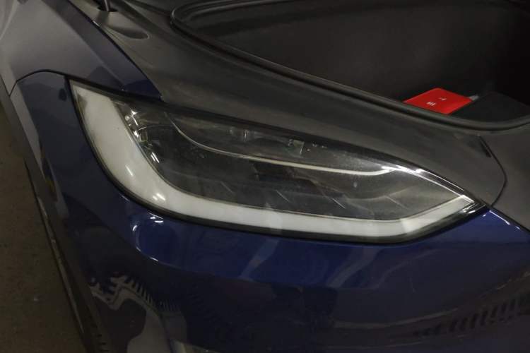 Used Tesla Model X 2016 X 75D Right Front Headlight