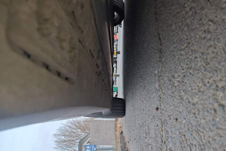 Used Tesla Model X 2016 X 75D Right Side Sill