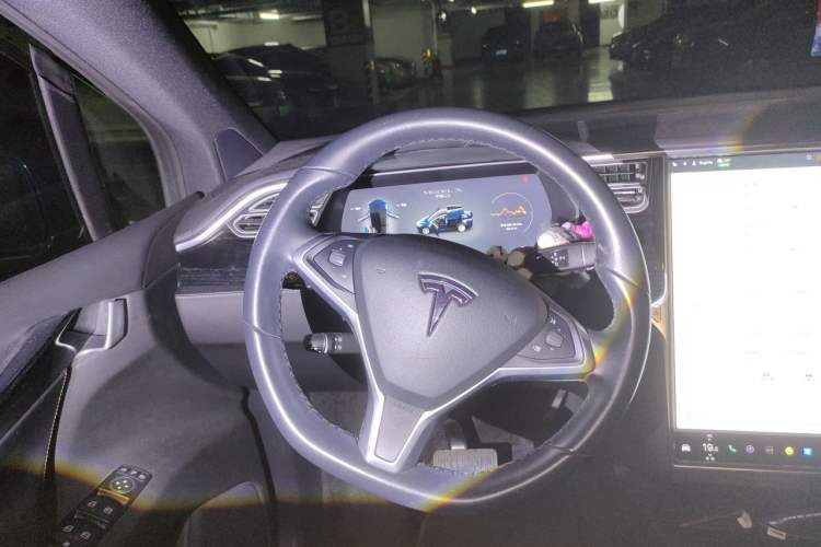 Used Tesla Model X 2016 X 75D Steering Wheel
