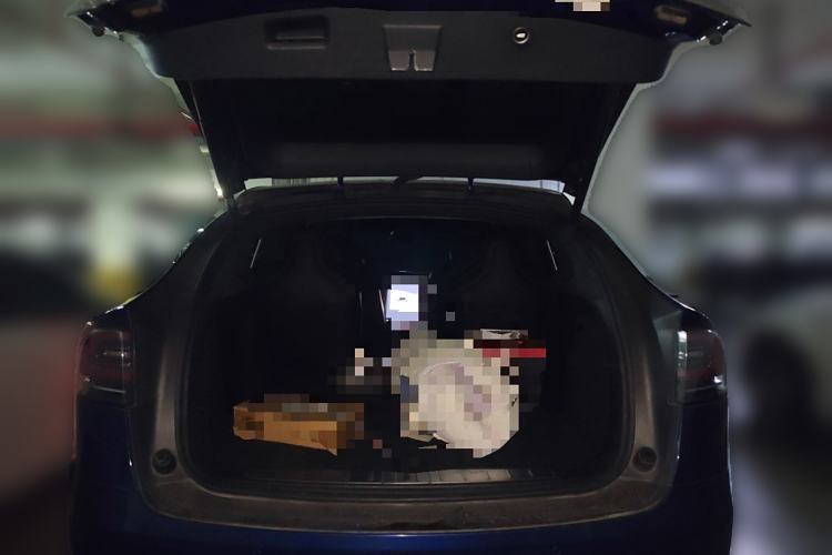 Used Tesla Model X 2016 X 90D Trunk