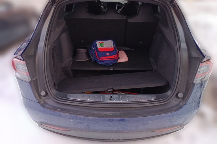 Used Tesla Model X 2016 X 75D Trunk