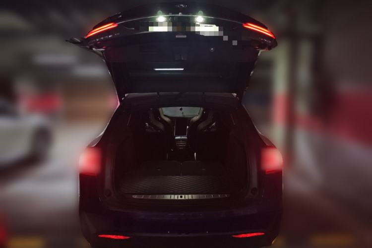 Used Tesla Model X 2016 X 90D Trunk