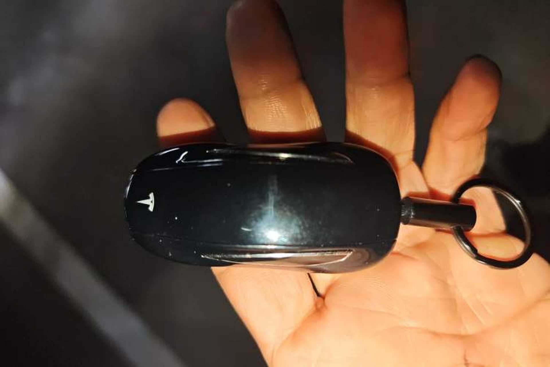 Used Tesla Model X 2016 X 90D Vehicle Key