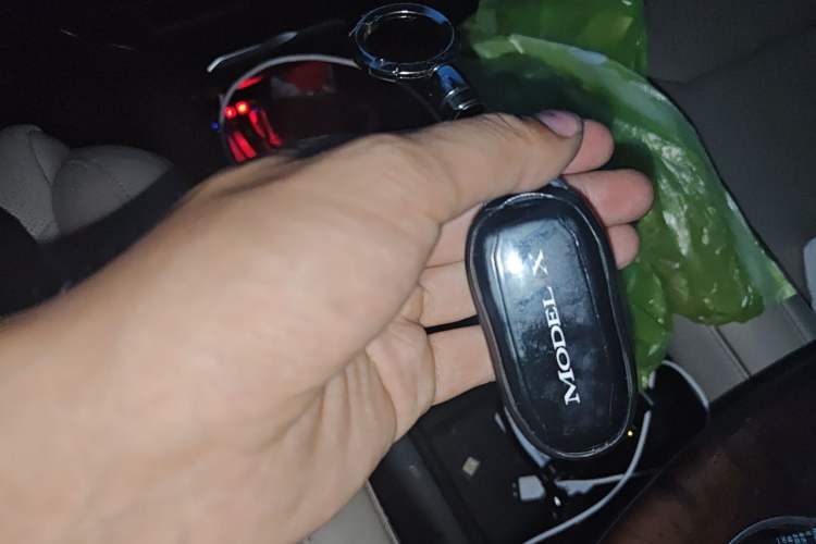 Used Tesla Model X 2016 X 90D Vehicle Key