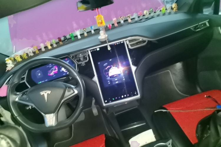 Used Tesla Model X 2016 X 75D Center Console