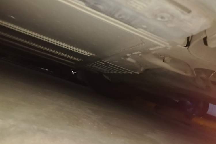 Used Tesla Model X 2016 X 75D Chassis Rear Right