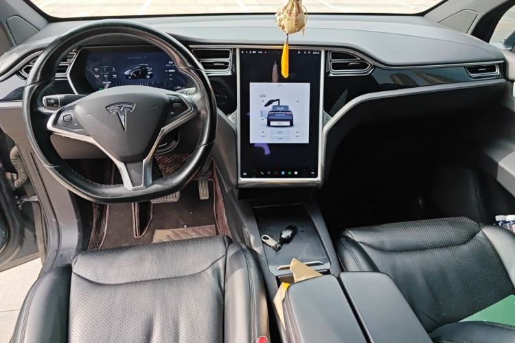 Used Tesla Model X 2016 X 60D Center Console