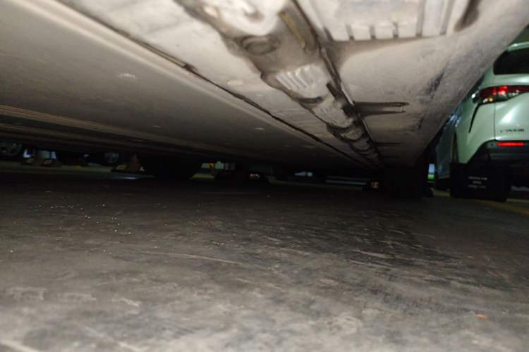 Used Tesla Model X 2016 X 75D Chassis Rear Right