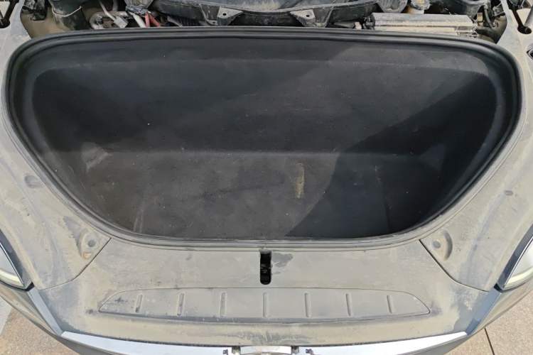 Used Tesla Model X 2016 X 60D Engine Bay