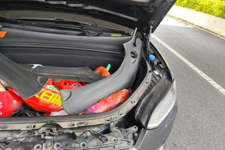 Used Tesla Model X 2016 X 75D Engine Bay Left