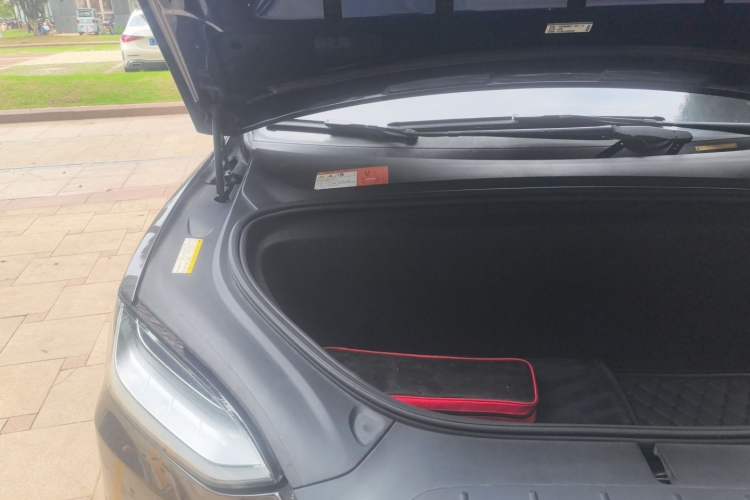 Used Tesla Model X 2016 X 90D Engine Bay Right