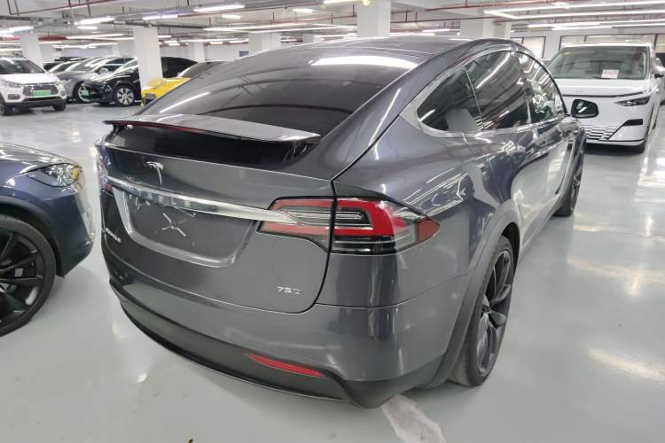 Used Tesla Model X 2016 X 75D Exterior 5