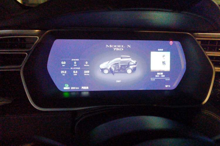 Used Tesla Model X 2016 X 75D Instrument Cluster