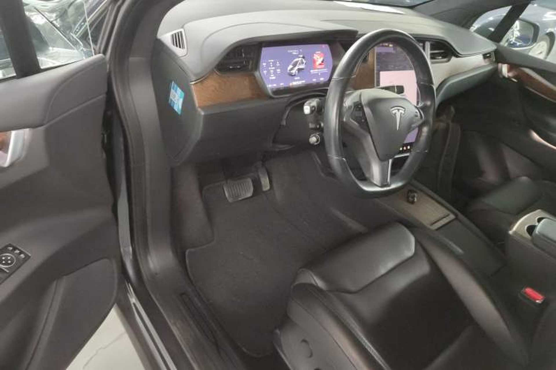 Used Tesla Model X 2016 X 75D Interior 3