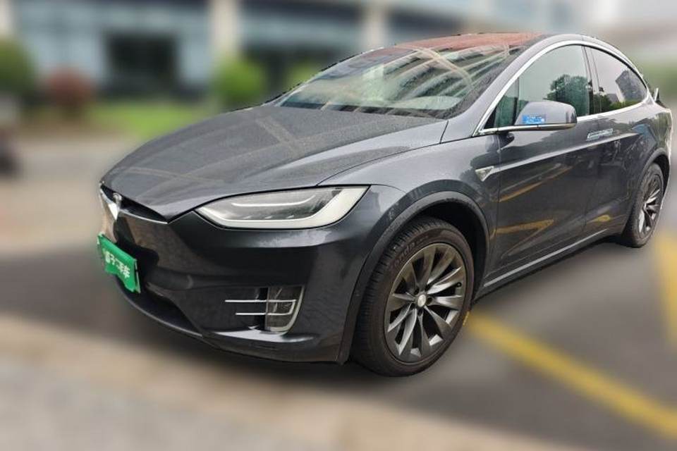Tesla Model X 2016