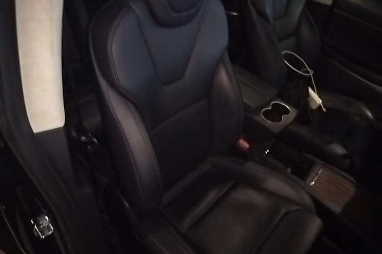 Used Tesla Model X 2016 X 75D Right Front Seat
