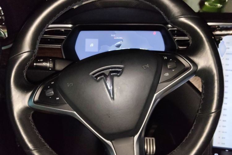 Used Tesla Model X 2016 X P100D Performance High-Performance Edition Steering Wheel