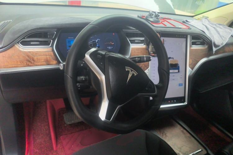 Used Tesla Model X 2016 X 90D Steering Wheel
