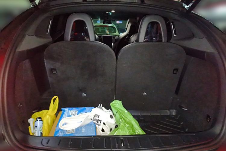 Used Tesla Model X 2016 X 75D Trunk