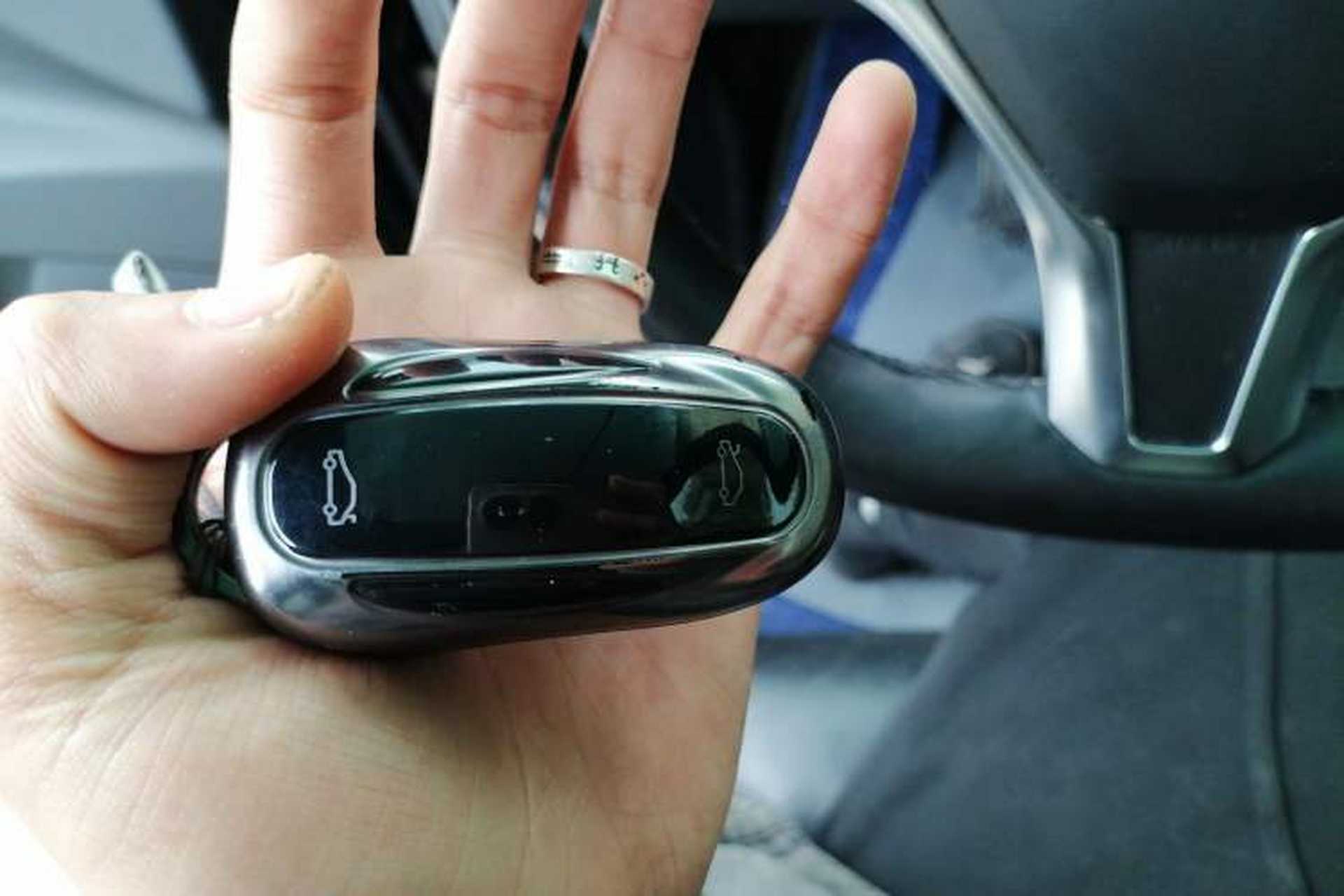 Used Tesla Model X 2016 X 90D Vehicle Key