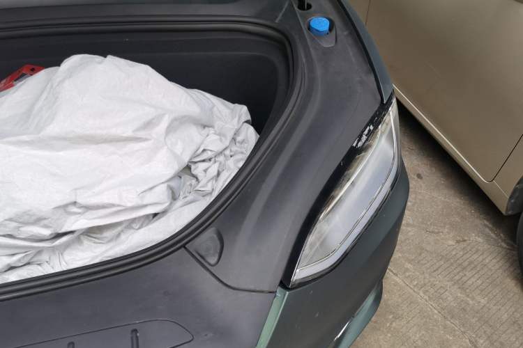Used Tesla Model X 2016 X 75D Engine Bay Left