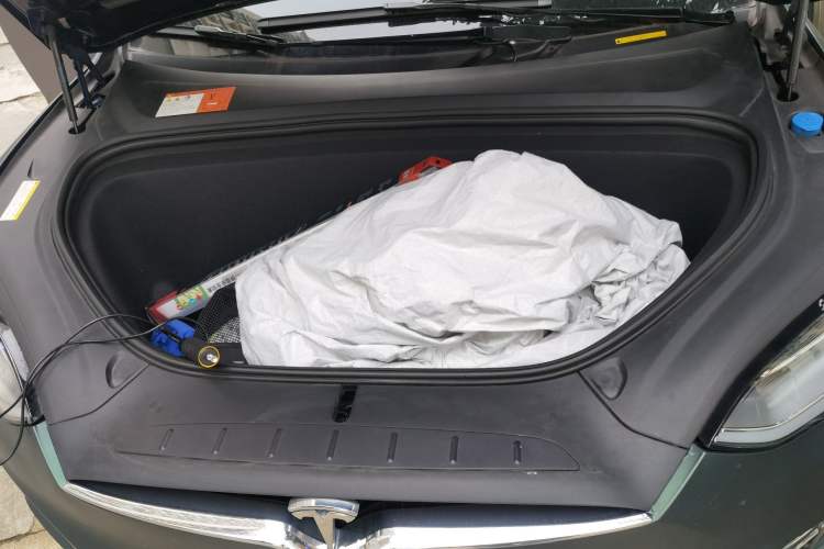 Used Tesla Model X 2016 X 75D Engine Bay