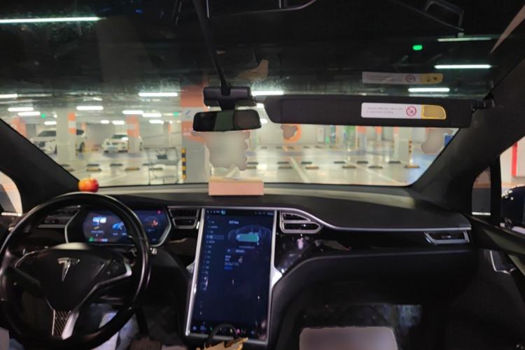 Used Tesla Model X 2016 X 60D Center Console