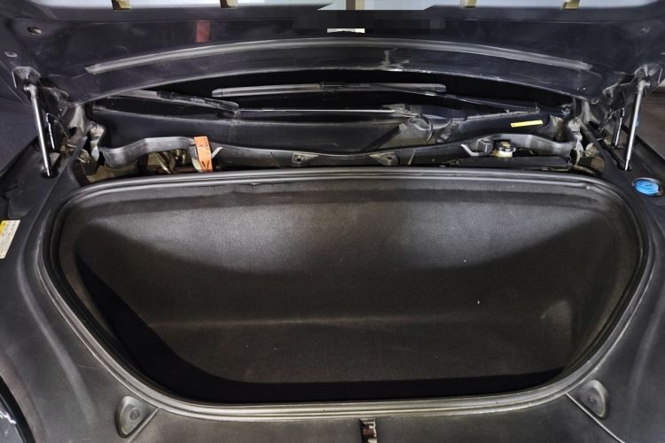 Used Tesla Model X 2016 X 90D Engine Bay